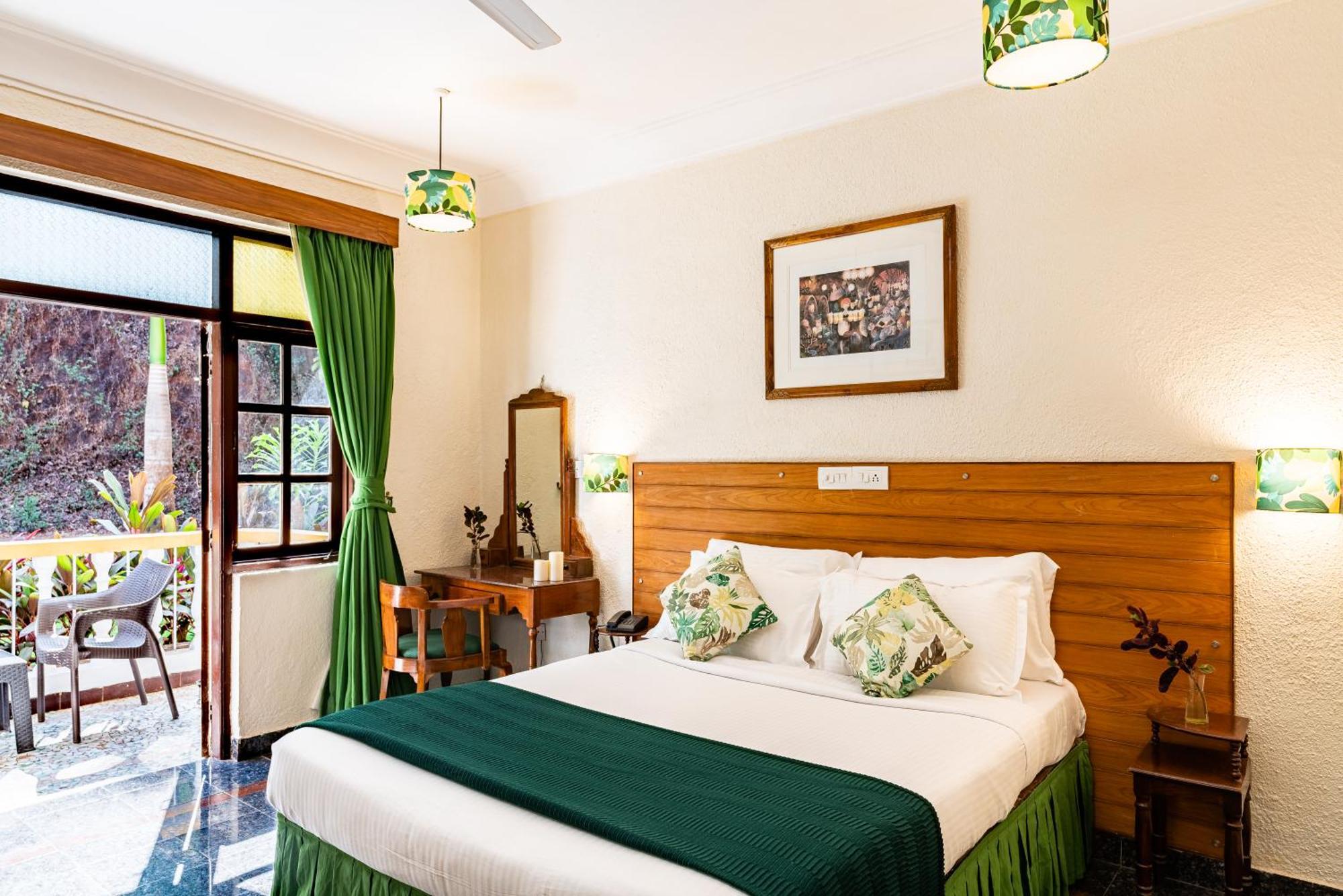 Bambolim Beach Resort Экстерьер фото