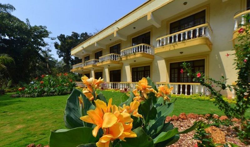 Bambolim Beach Resort Экстерьер фото